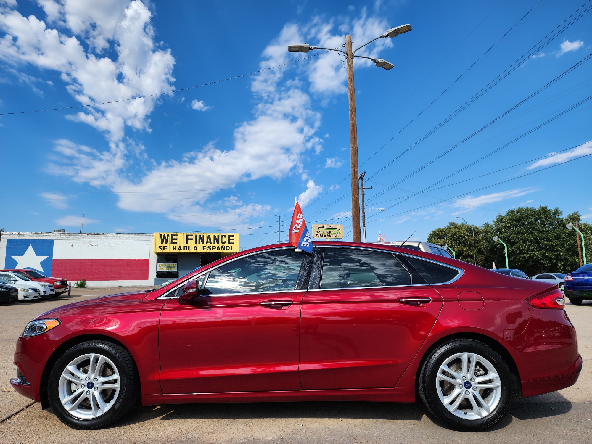 2018 RED Ford Fusion SE (3FA6P0HD2JR) with an 1.5L L4 DOHC 16V engine, 6A transmission, located at 2660 S.Garland Avenue, Garland, TX, 75041, (469) 298-3118, 32.885551, -96.655602 - Welcome to DallasAutos4Less, one of the Premier BUY HERE PAY HERE Dealers in the North Dallas Area. We specialize in financing to people with NO CREDIT or BAD CREDIT. We need proof of income, proof of residence, and a ID. Come buy your new car from us today!! This is a 2019 FORD FUSION SE SEDAN! - Photo #6